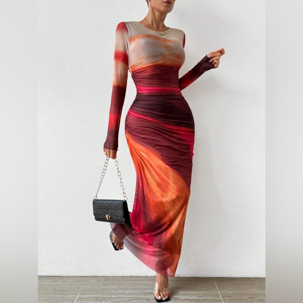 Tie-Dye Round Neck Pleated Long Sleeve Dress